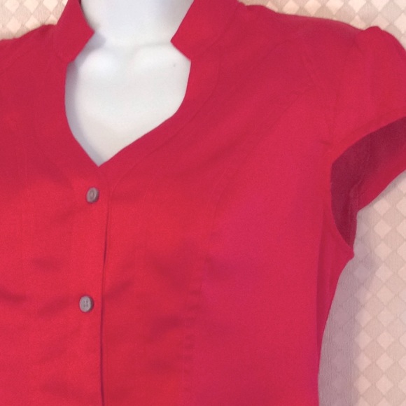 💕EXPRESS💕 CAP SLEEVE BUTTON DOWN FITTED FLARE BLOUSE NWOT❣️ - Picture 7 of 7